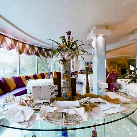 Hotel Waldorf- Premier Resort Milano Marittima Bagian luar foto