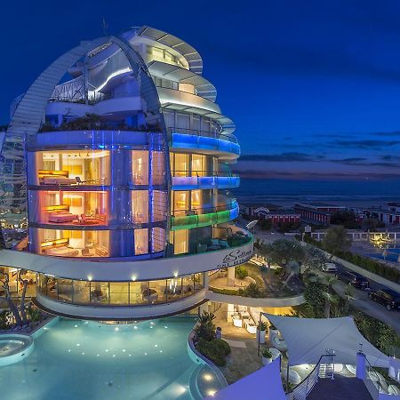 Hotel Waldorf- Premier Resort Milano Marittima Bagian luar foto