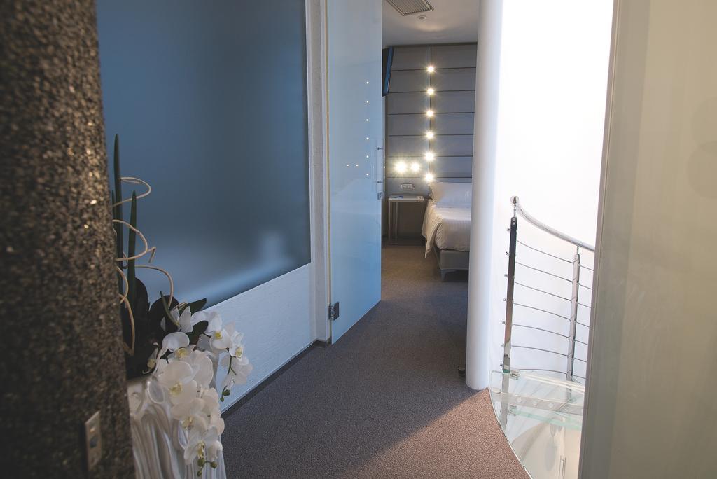 Hotel Waldorf- Premier Resort Milano Marittima Bagian luar foto