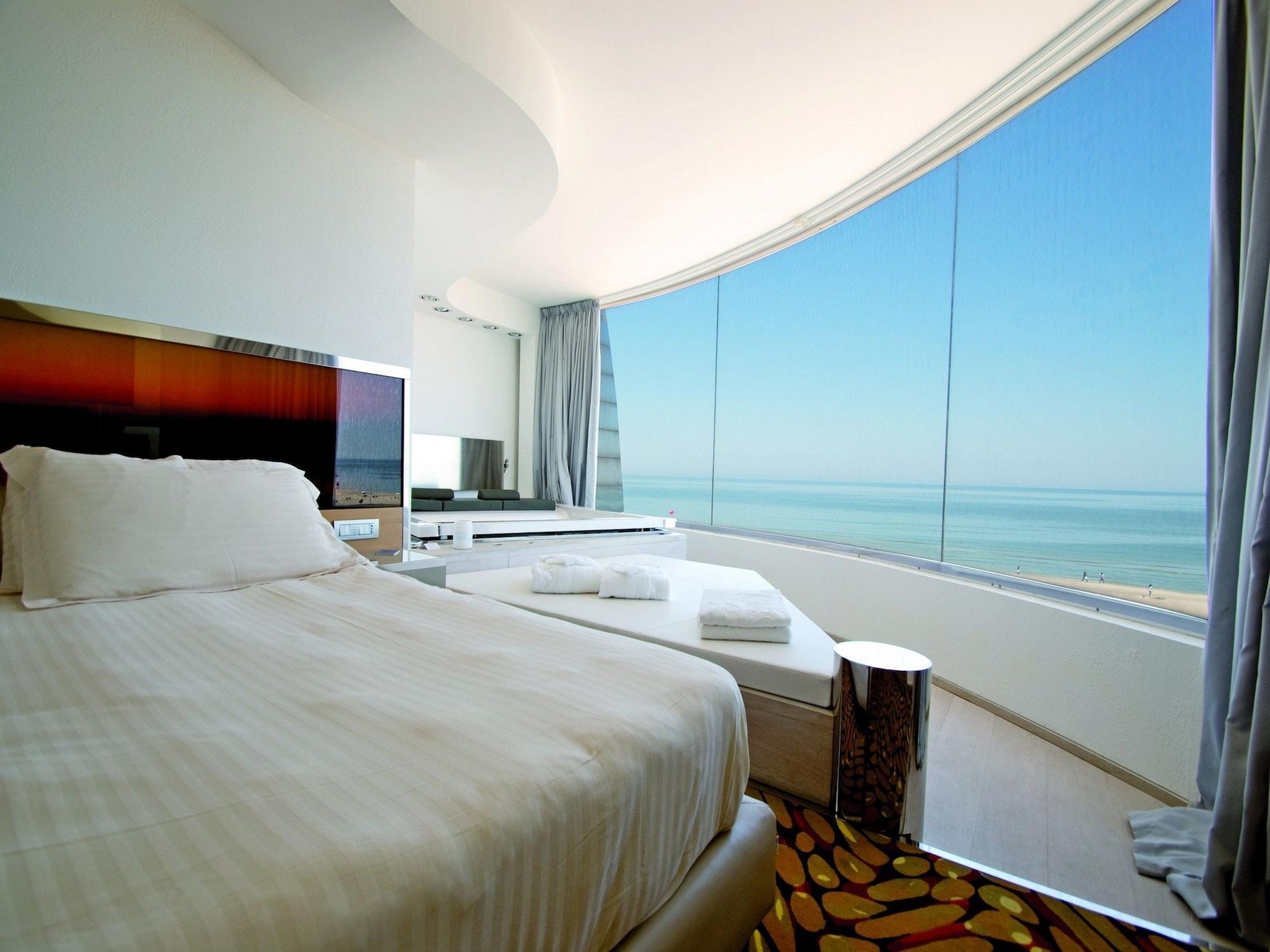 Hotel Waldorf- Premier Resort Milano Marittima Bagian luar foto