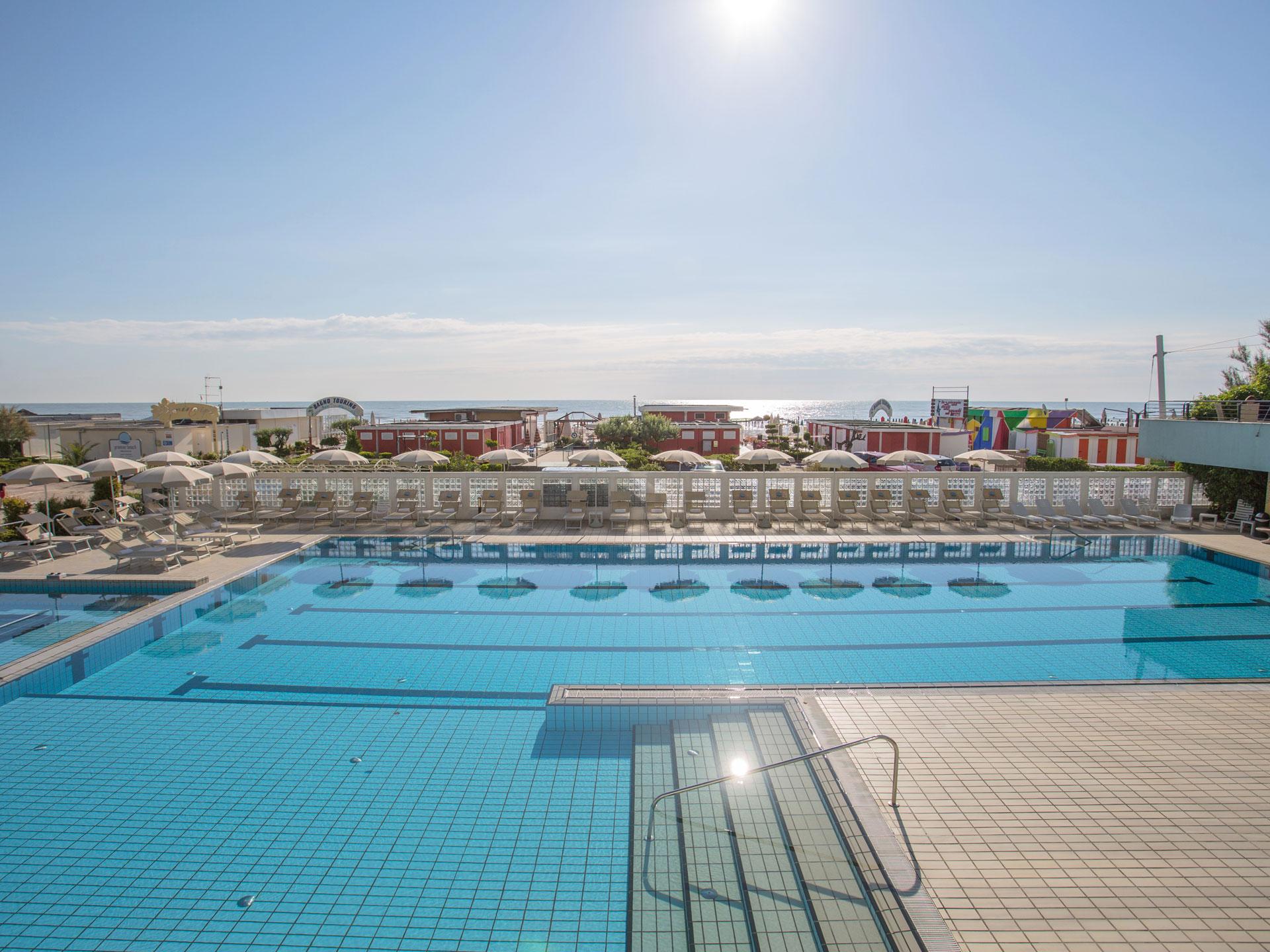 Hotel Waldorf- Premier Resort Milano Marittima Bagian luar foto