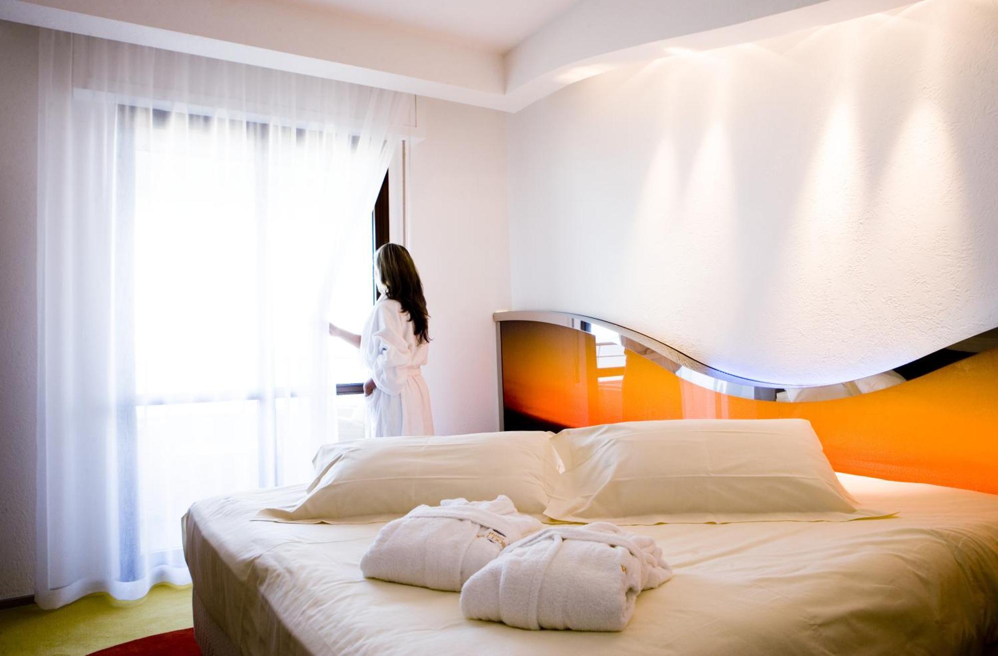 Hotel Waldorf- Premier Resort Milano Marittima Ruang foto