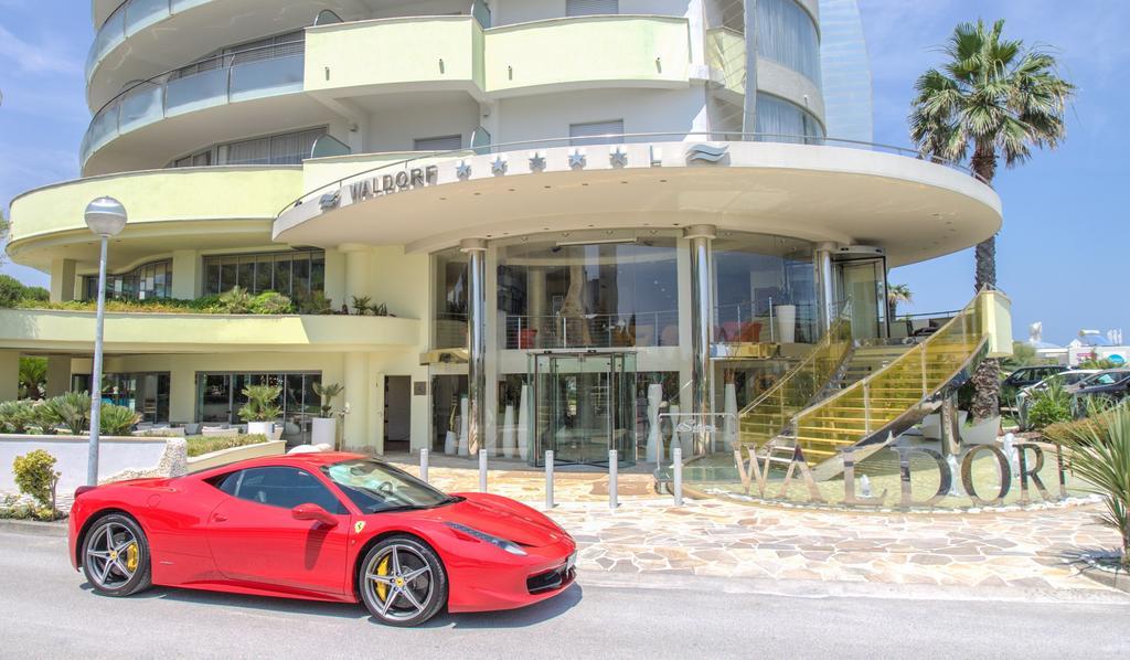 Hotel Waldorf- Premier Resort Milano Marittima Bagian luar foto