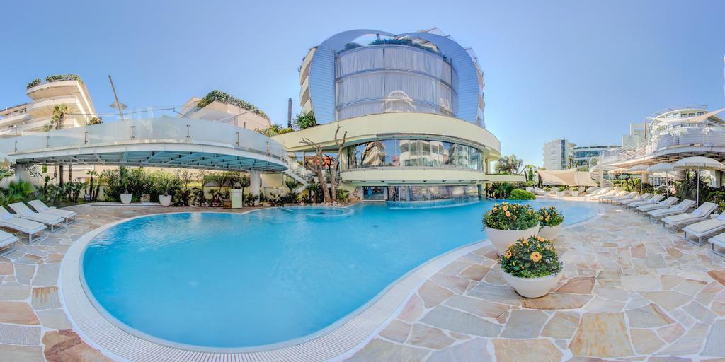 Hotel Waldorf- Premier Resort Milano Marittima Bagian luar foto
