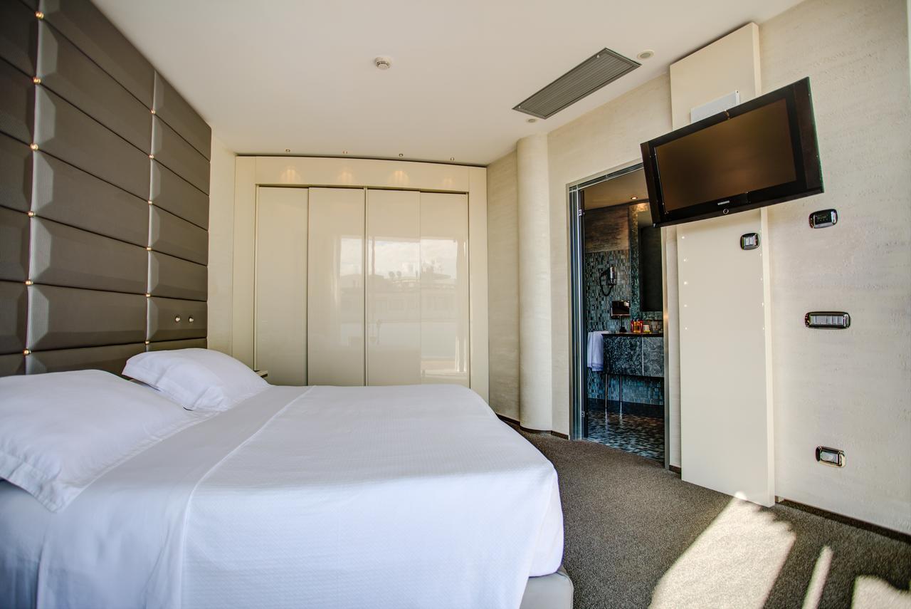 Hotel Waldorf- Premier Resort Milano Marittima Bagian luar foto